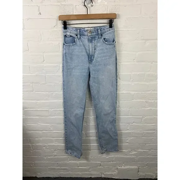 Abercrombie & Fitch Women's The 90s Straight Jeans Ultra High Rise Blue Size 24 - Picture 1 of 5